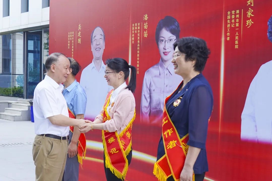 C7娱乐