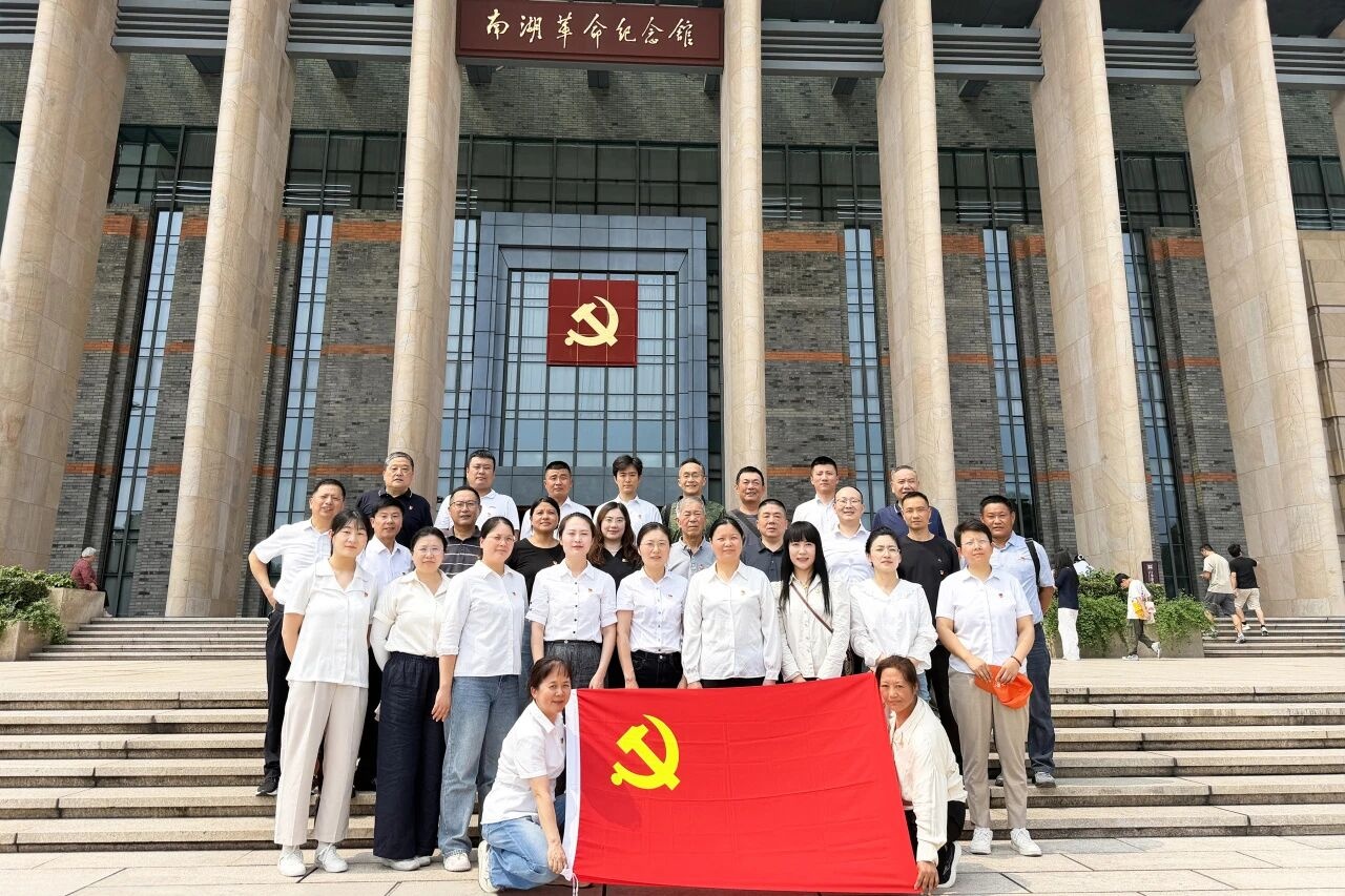 C7娱乐