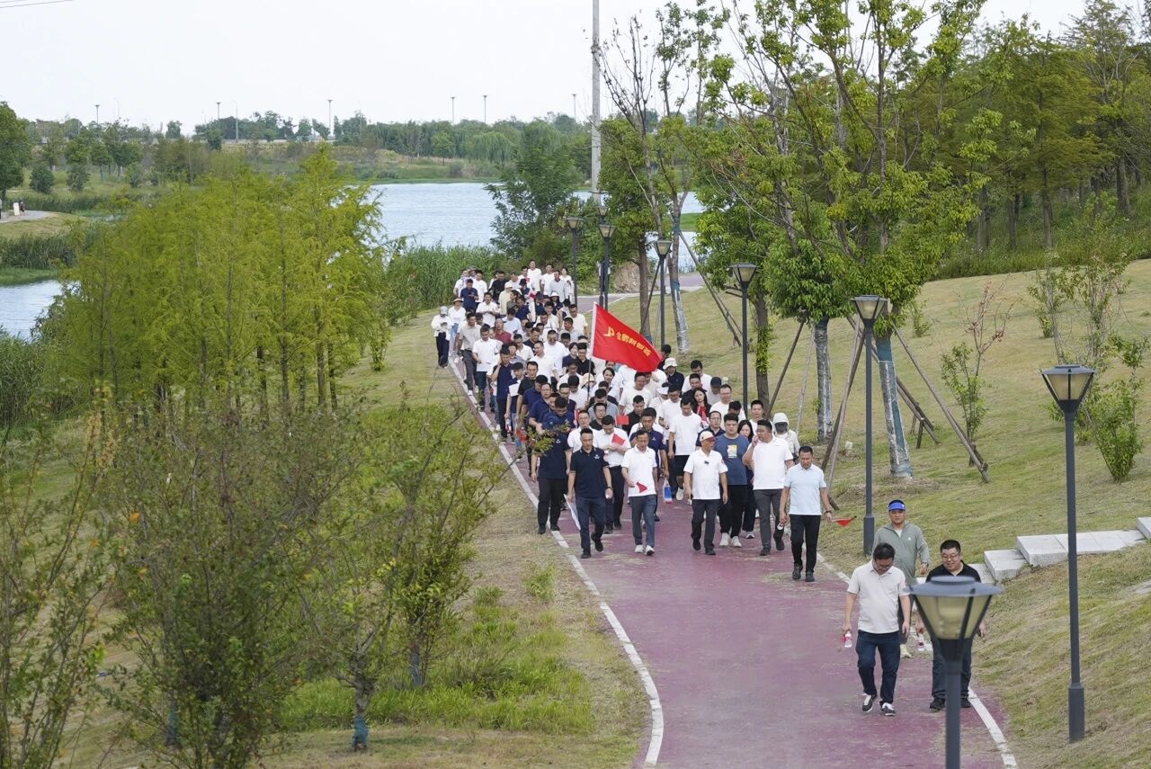C7娱乐