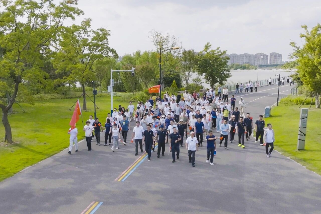 C7娱乐